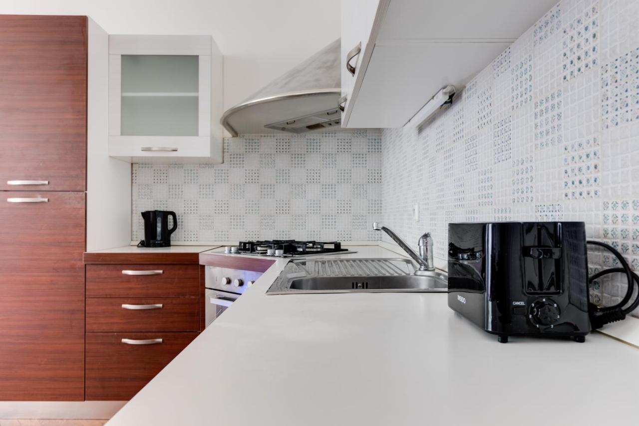Luxury Riverside Apartments In The Center Of Prague Luaran gambar