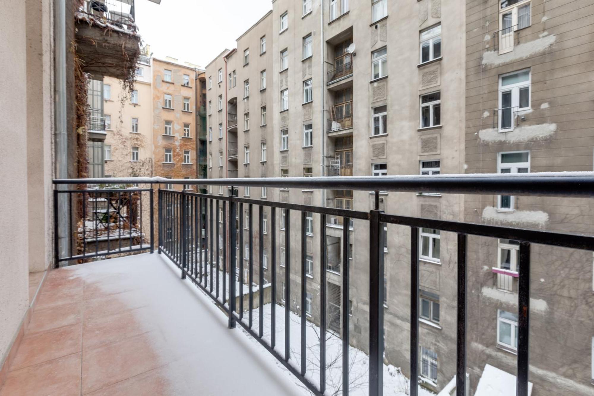 Luxury Riverside Apartments In The Center Of Prague Luaran gambar